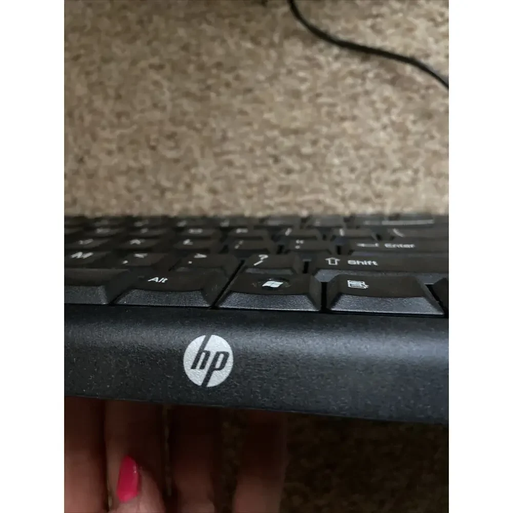 Genuine HP USB Wired PC Computer Keyboard Model SK-2085 Slim Black